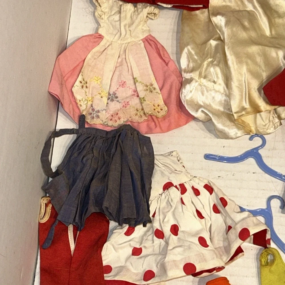 Vintage‎ Barbie Clothes Lot Some Unbranded / Stained 1960s-1970s C3